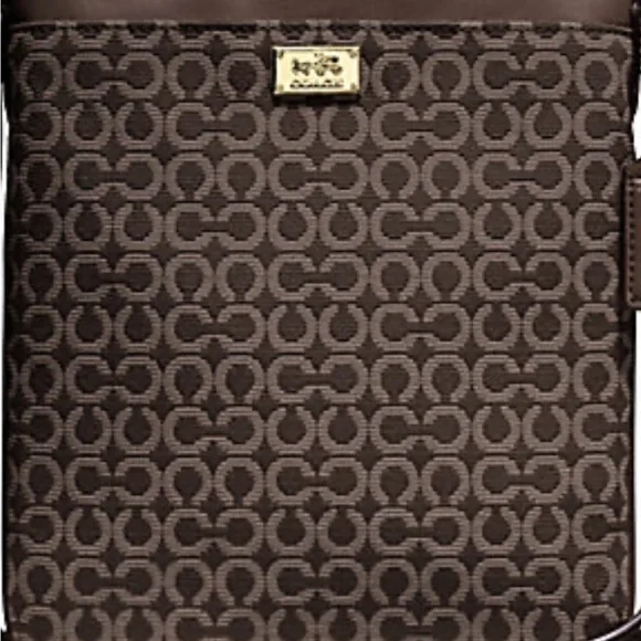 Coach Madison Swingpack/ Crossbody. Never Used. - Picture 9 of 10